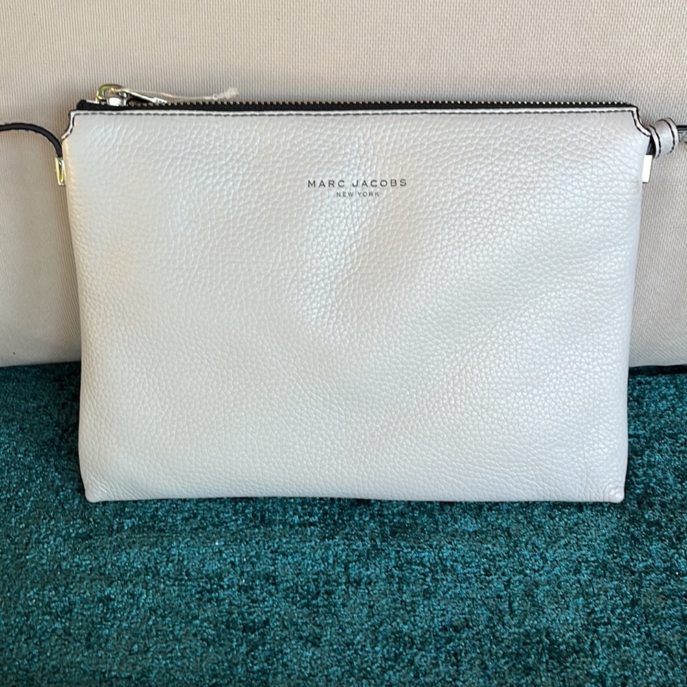 New w/o Tags Marc Jacobs White Leather Crossbody - Picture 7 of 8